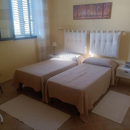 I Girasoli - Casa Alina Tresnuraghes Luaran gambar